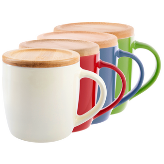 Tasse mit Bambusdeckel