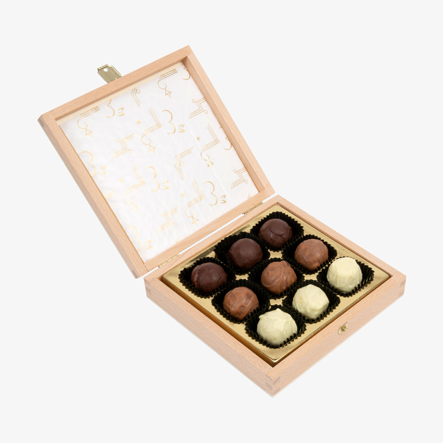 9 leckere Confiserie-Pralinen in Holzbox mit bedruckbarem Deckel