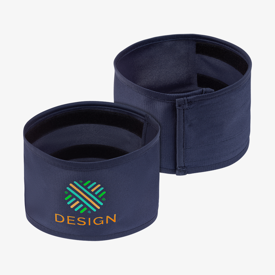 Geschlossene Armbinde in Navy in Vorder- und Rückansicht mit Logo als Digitaltransferdruck vorne
