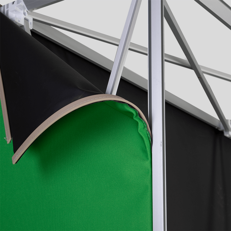 Detailansicht einer Greenscreen-Faltdisplay-Befestigung