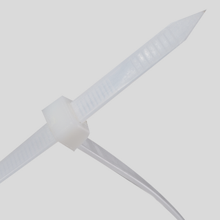 weiß-naturfarbene Nylon-Kabelbinder in der Größe 7,8 x 760 mm
