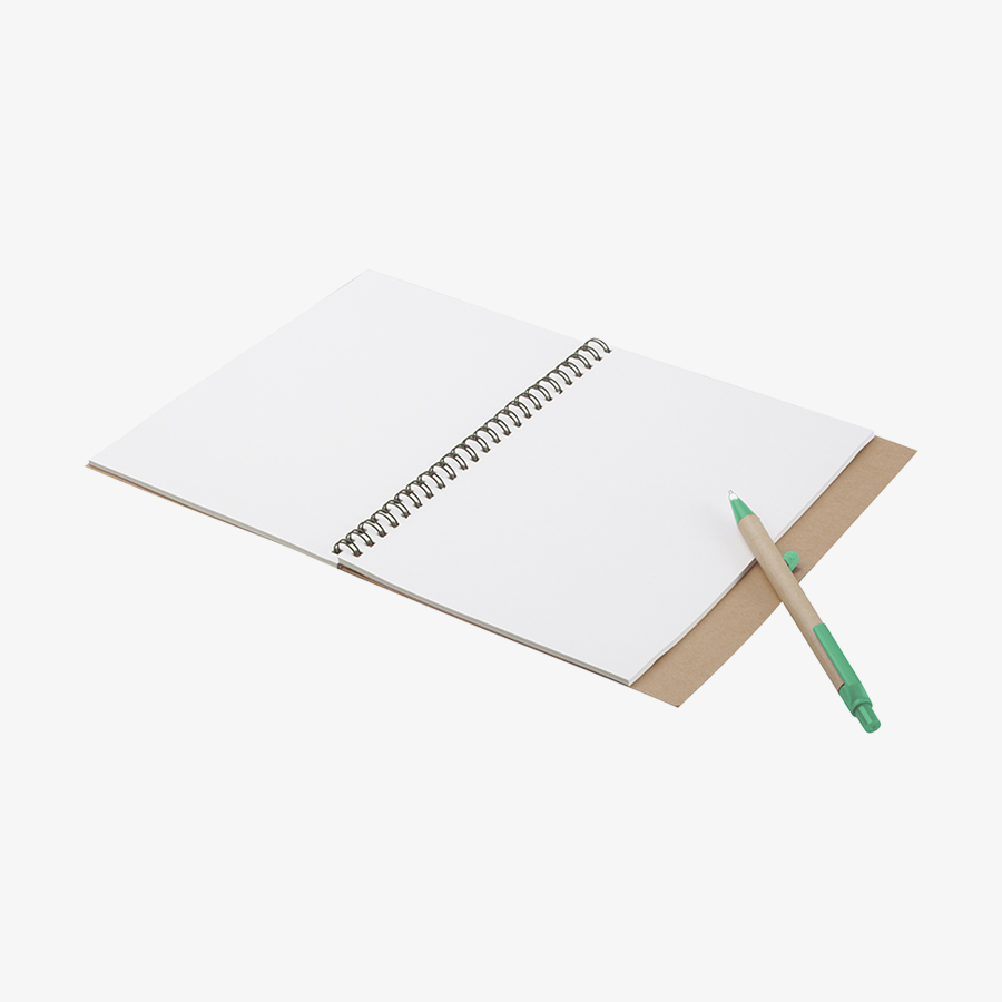 Aufgeschlagenes Notizbuch mit Karton-Cover in DIN A5, inklusive Kugelschreiber