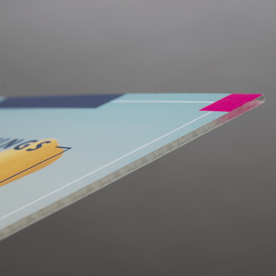 Detailaufnahme eines Veranstaltungs-Doppelplakates aus Hohlkammerplatten individuell einseitig bedruckt