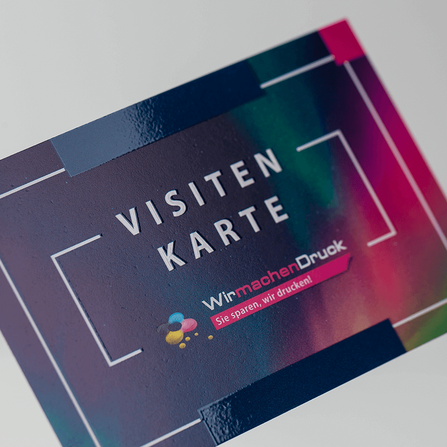 Professionelle Visitenkarte mit partiellem UV-Lack für besondere Akzente, hochwertig bedruckt