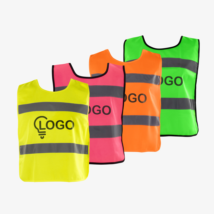 Verschiedene individuell bedruckte Warnschutzponchos in Neonfarben
